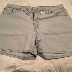 Levi’s light blue women shorts SZ16
